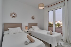 2 Schlafzimmer, Bügeleisen/Bügelbrett, kostenloses WLAN, Bettwäsche