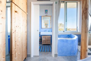 Interior - Deluxe Double Room B&B Villa with Shared Pool, Private Terrace and Wi-Fi (Otranto)