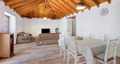 Vacation Home "Marhec" with Sea View, Private Terrace & Wi-Fi