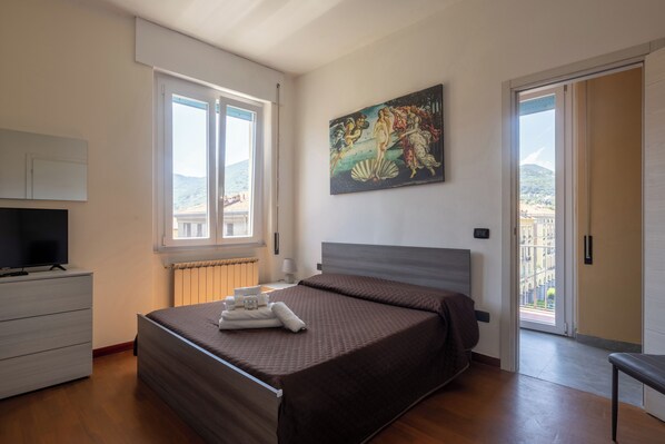 Exclusive Room | 1 bedroom, premium bedding, memory foam beds, individually furnished - Il Cinquecento (La Spezia)
