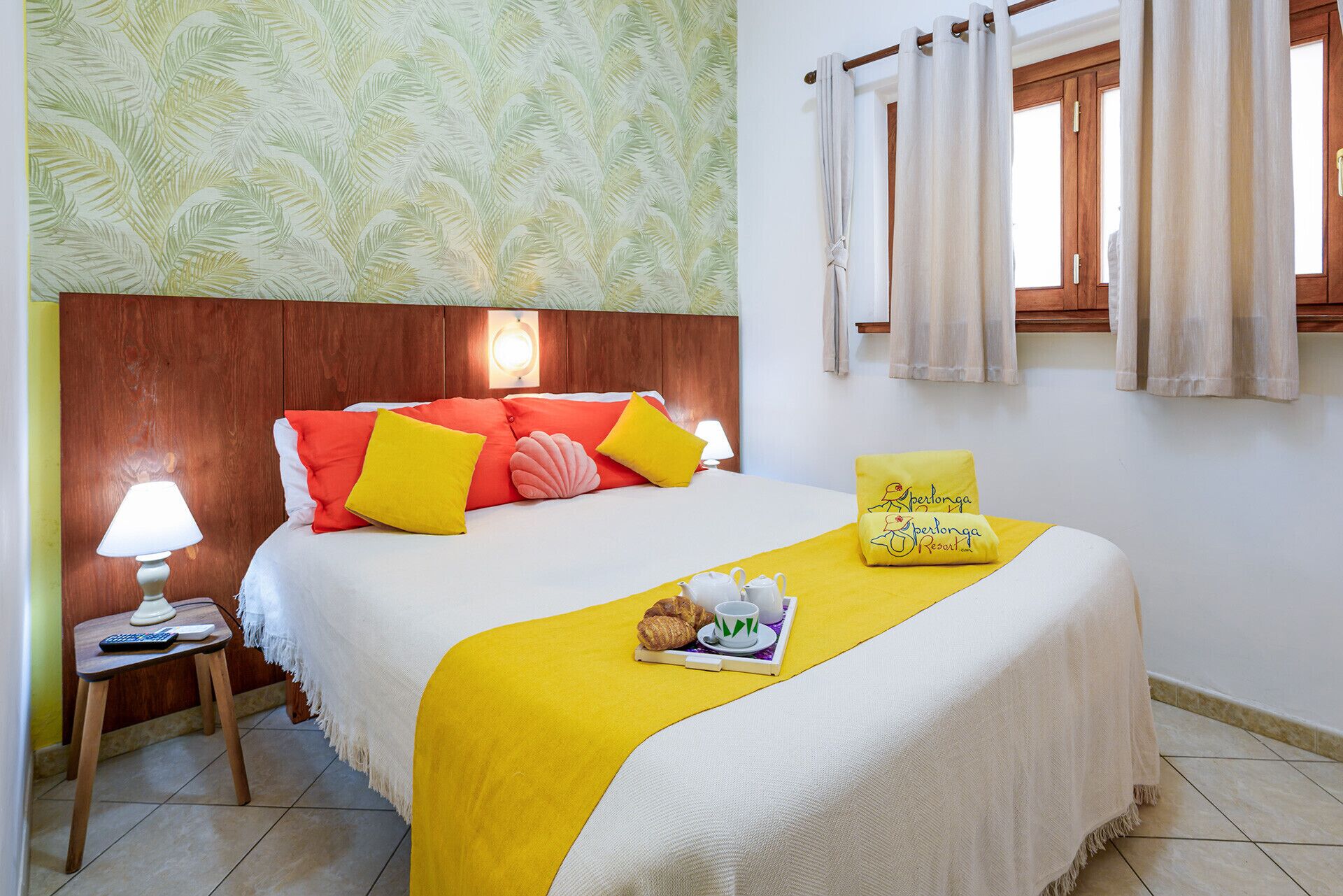 1 bedroom, in-room safe, iron/ironing board, free WiFi