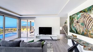 Fernseher