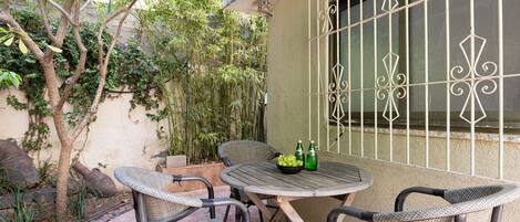 Standard Apartment | Terrace/patio