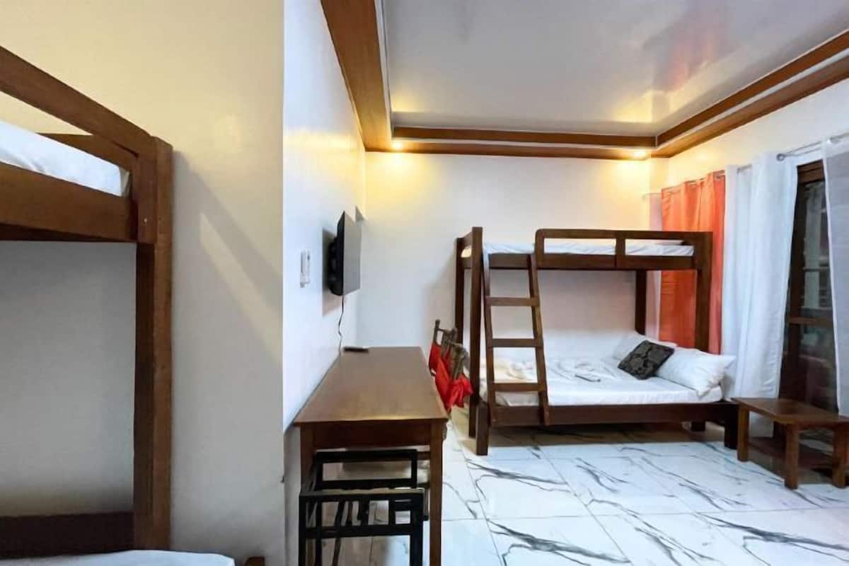 1 dormitorio, minibar con artículos gratuitos, wifi gratis