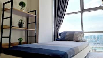 1 slaapkamer, een strijkplank/strijkijzer, gratis wifi, beddengoed