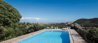 Serene Heights: Exquisite, Secluded Mountain Villa With Panoramic Views of Palma