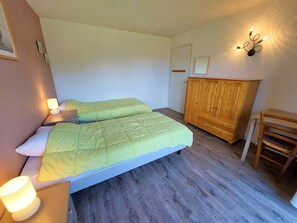 1 bedroom