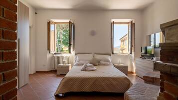 Egyptian cotton sheets, premium bedding, memory-foam beds