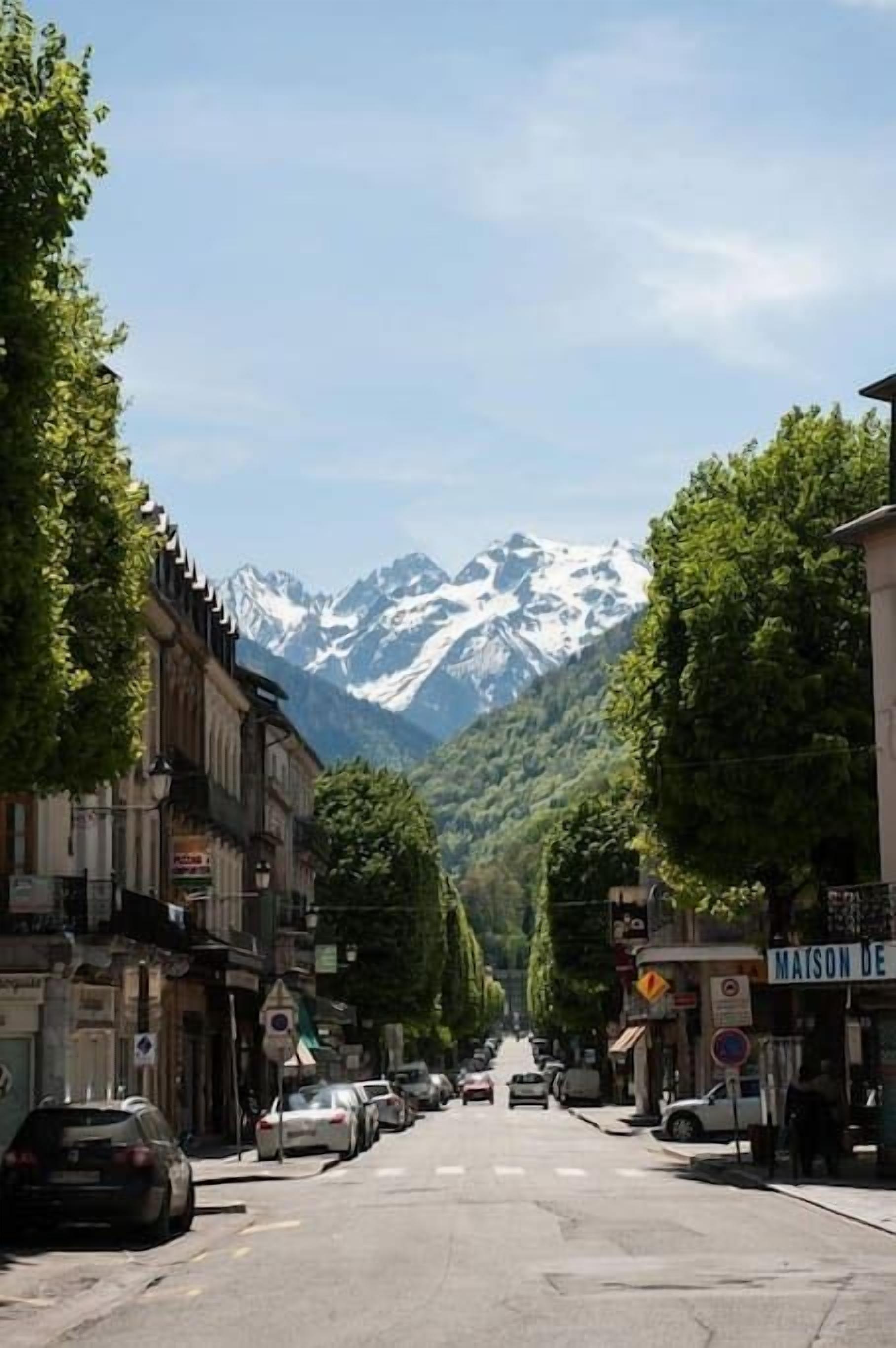 Avenue d'Étigny (1)