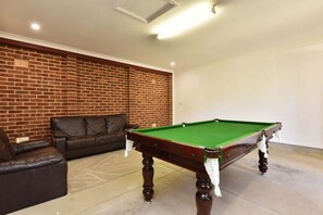 Game room - Home Among the Gum Trees - Lovedale (Lovedale)