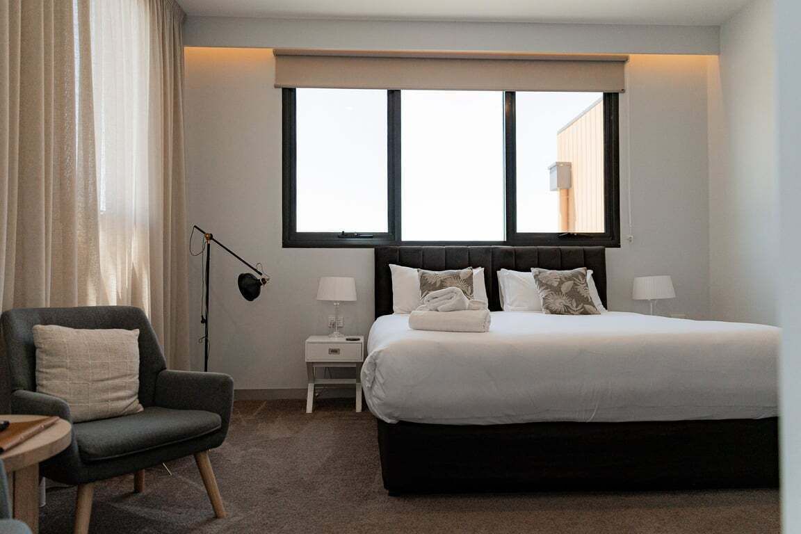 1 chambre, fer et planche à repasser, Wi-Fi gratuit, draps fournis