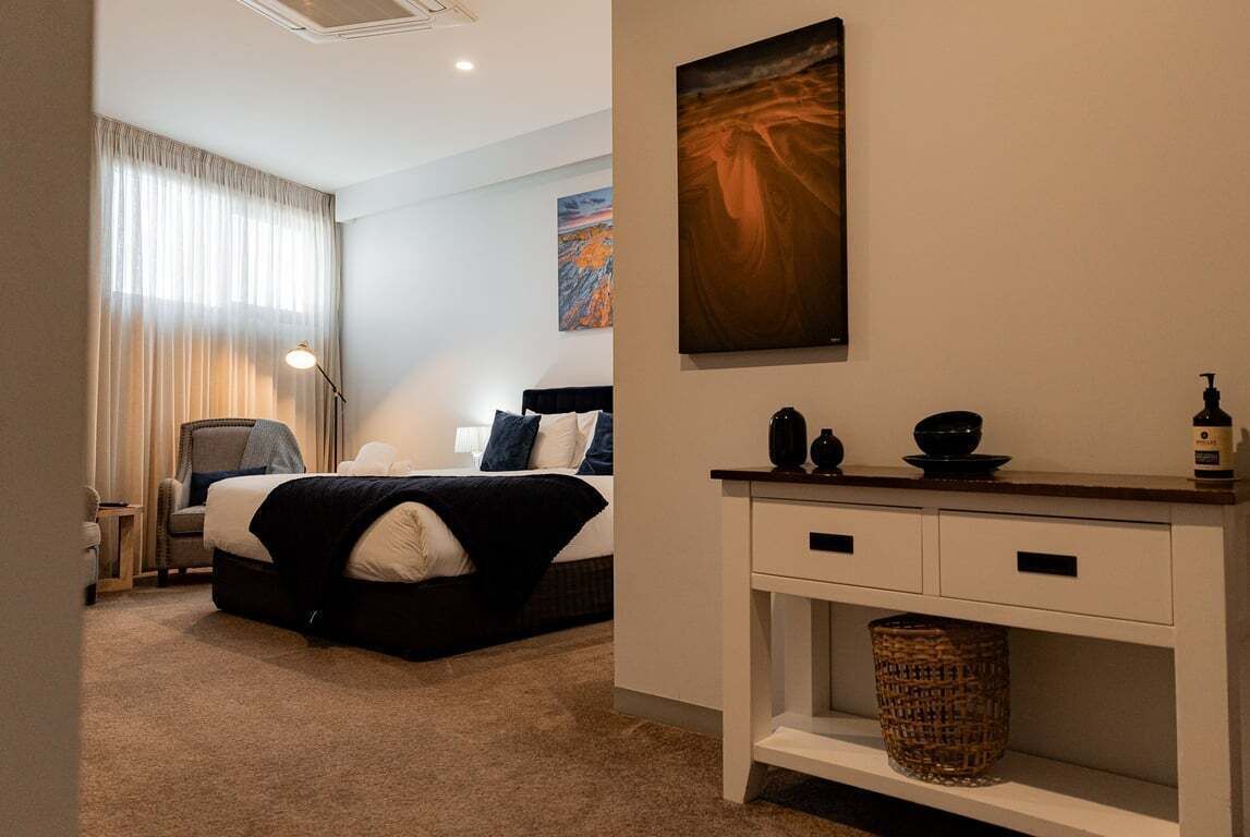 1 chambre, bureau, fer et planche à repasser, Wi-Fi gratuit