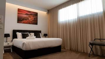 1 quarto, ferros/tábuas de passar roupa, Wi-Fi de cortesia