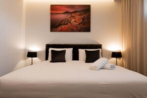 1 chambre, fer et planche à repasser, Wi-Fi gratuit, draps fournis