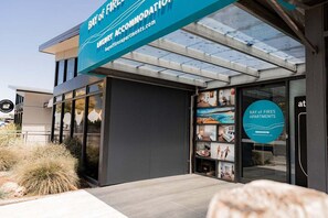 Exterior detail - Bay of Fires Apartments - Family Suite 8 (Break O'Day)