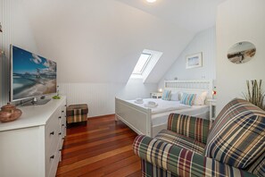 2 habitaciones, cuna de viaje, wifi gratis y ropa de cama 