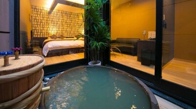 Twin room  Onsen openair bath / Oita Ōita