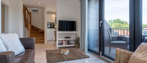 TV, stereo
