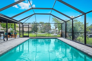 Beheizter Pool