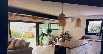 BAS DE VILLA AVEC PISCINE