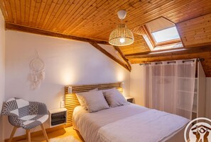 4 Schlafzimmer, kostenloses WLAN, Bettwäsche