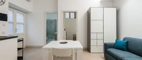 Business Apartment | Ruang makan