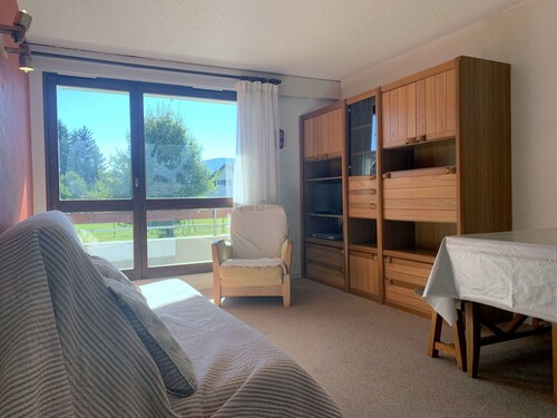 2* Apartment in Autrans - 6 people, south-facing balcony, parking, private garage