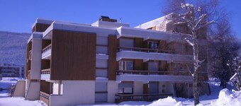 Charming 4-Person Apartment in Autrans with Balcony – Close to Village Center and Ski Trails