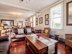 House (3 Bedrooms) | Living area | LED TV - Dock Point 1 (Durban)