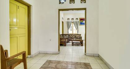 Hotel O My Guest House Syariah