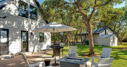 Three Dog Ranch - Pool, Game Room & Sleeps 18