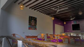 Petit déjeuner continental compris tous les jours