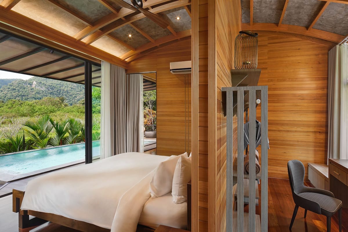 2-Bed Room Pool Villa Mountain | 1 bedroom, Tempur-Pedic beds, free minibar, in-room safe