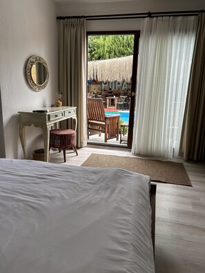 Deluxe Room | 1 bedroom, minibar, in-room safe, iron/ironing board - Pupa Alacati Butik Otel (Cesme)