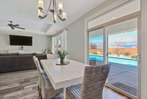 Dining - Elegant Oasis Home in Hurricane with Private Pool (Hurricane)