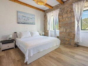 4 bedrooms, WiFi - Vacation home Lukata by Interhome (Crikvenica)