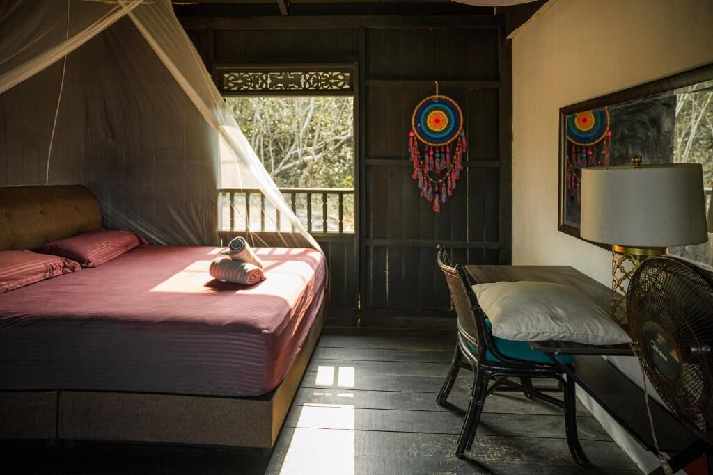 Décoration personnalisée, ameublement personnalisé, draps fournis