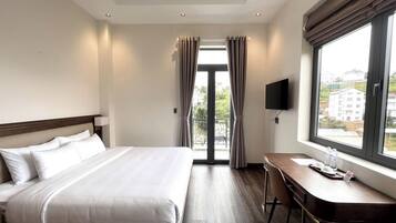 Double Room, Balcony, Valley View | Pillowtop beds, minibar, desk, laptop workspace