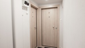 Front of property - Brand Urban Getaway in Megaro Mousikis (Athens)