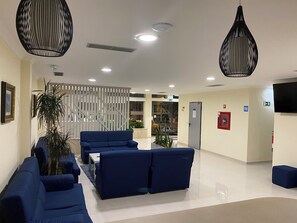 Lobby sitting area - ANGELUS Alojamento local (Ourem)