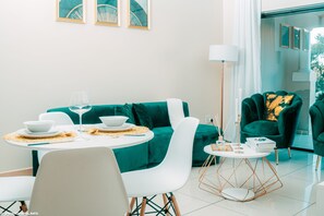 Dining - Emerald Odyssey (Sandton)