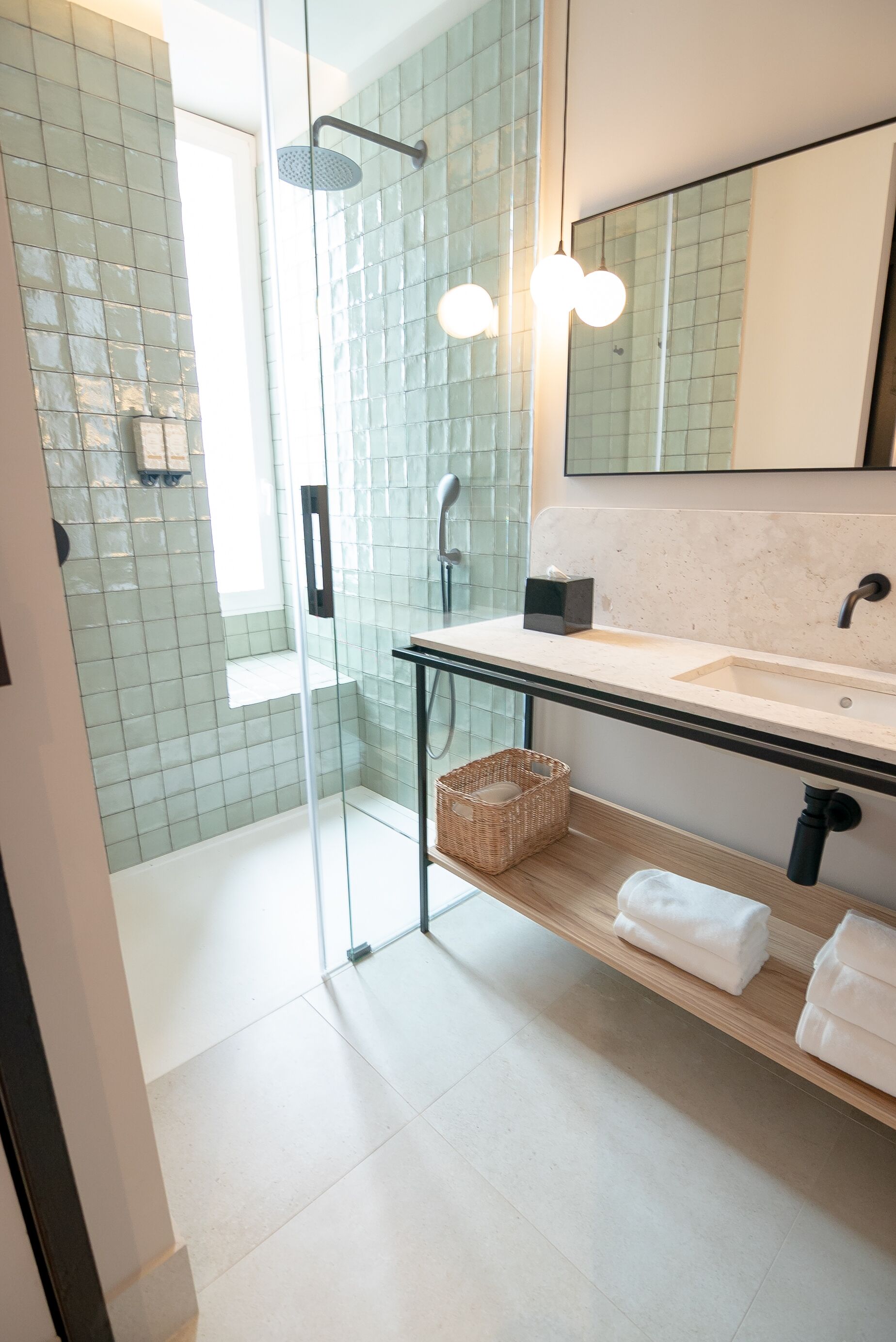 Dobbeltværelse | Premium-sengetøj, dundyner, Select Comfort-senge, minibar