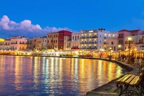Stroll along the waterfront promenade, taking in the sights and sounds of the ocean.