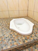 Deluxe Double Room | Bathroom | Shower, towels