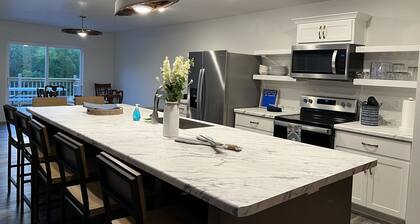 New! Beautiful newly built family home immersed in nature. Fish Creek, WI