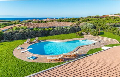 Villa Relax Lux   Independent Villa