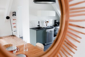 Fridge, microwave, oven, dishwasher