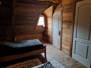 4 habitaciones, cuna de viaje, internet y ropa de cama 