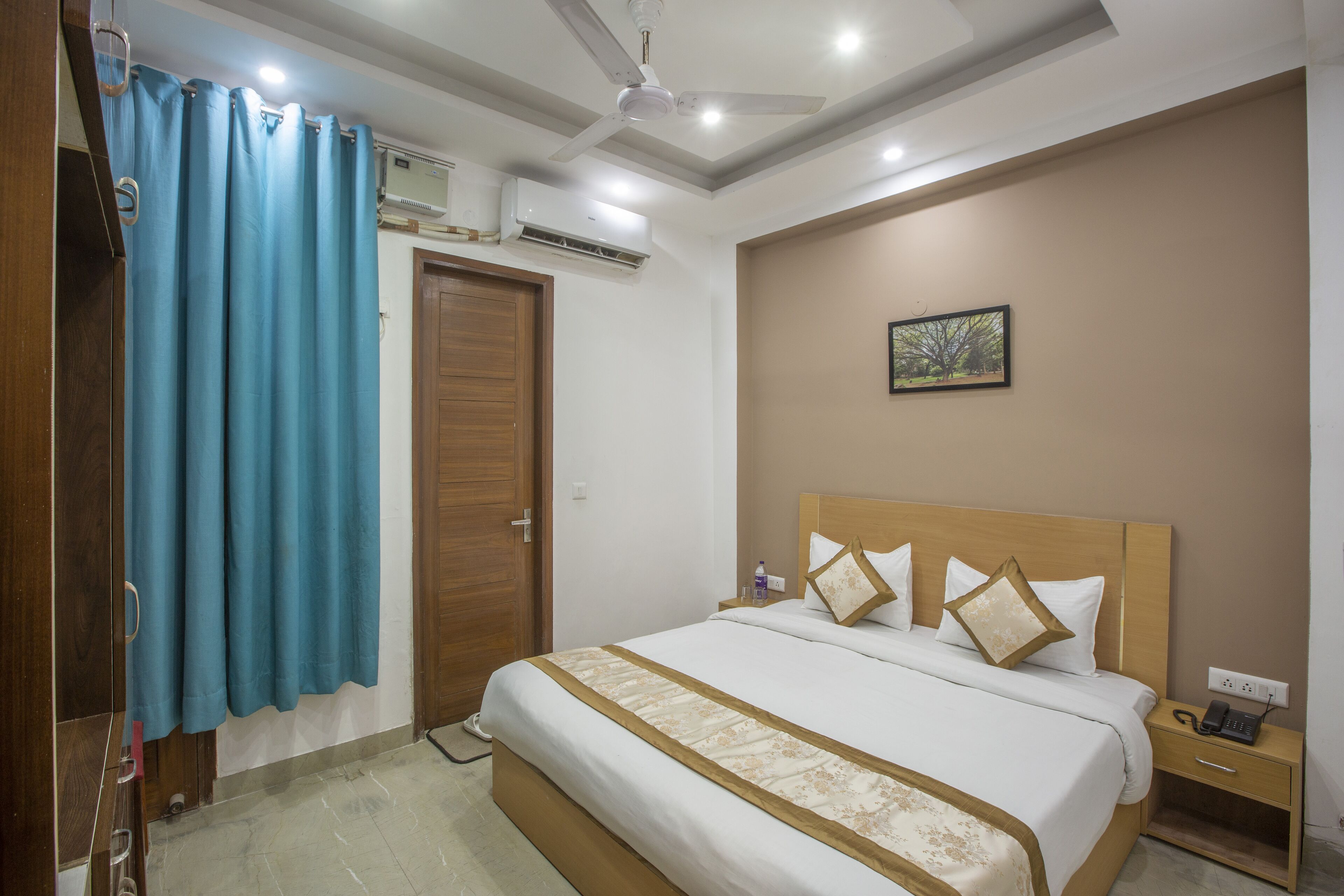 Photo - Hotel Surya Palace By Aura