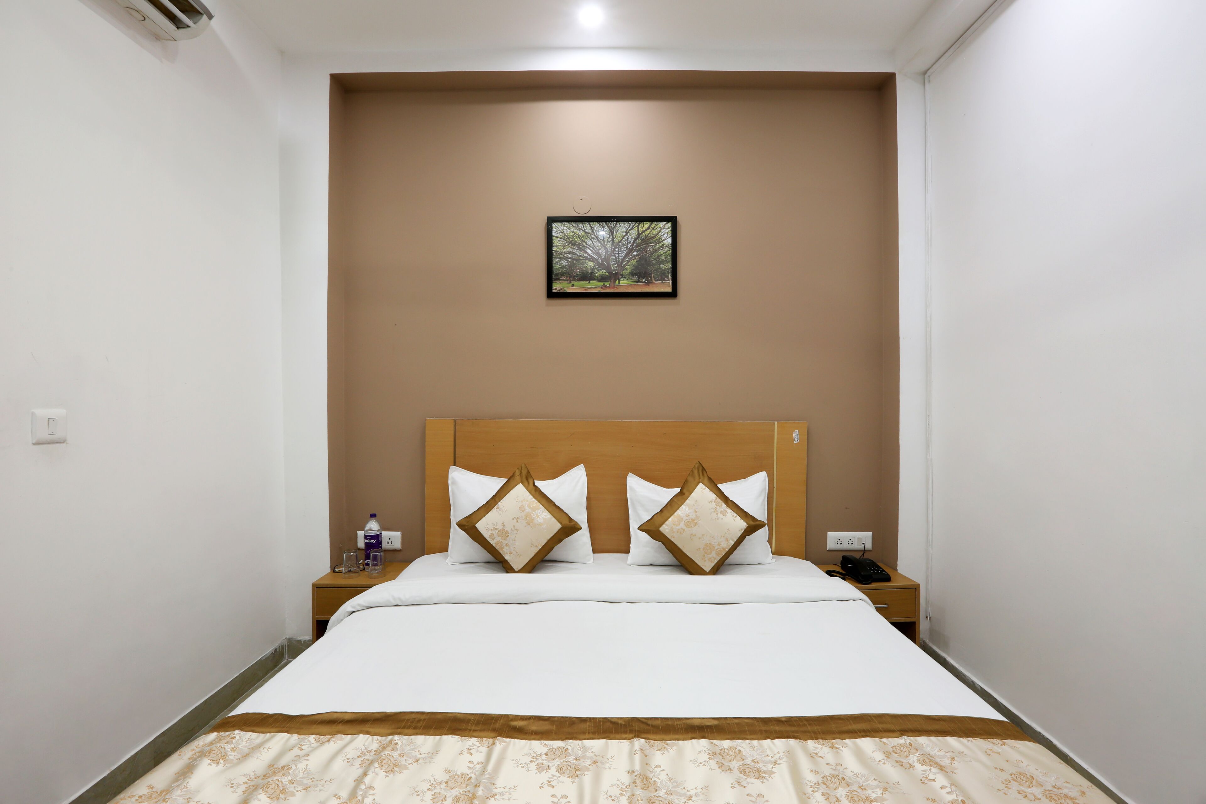Photo - Hotel Surya Palace By Aura